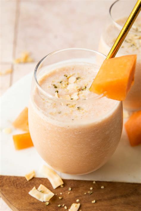 Cantaloupe Smoothie (Easy + Refreshing!) - Jar Of Lemons