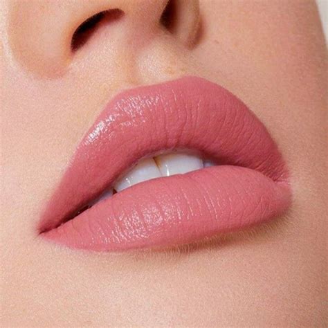 7 Lipstick Trends of 2024 Lipstick Lovers Must Try – Faces Canada