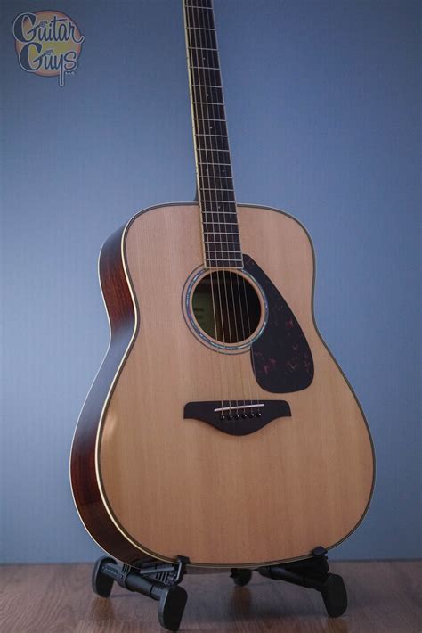 Yamaha FG830 - Guitar Guys