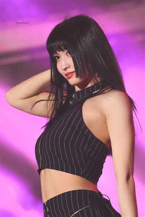 Twice - Momo : r/KpopArmpit
