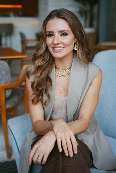 Dra. Rafaella Passos - Harmonização Facial | Santos SP