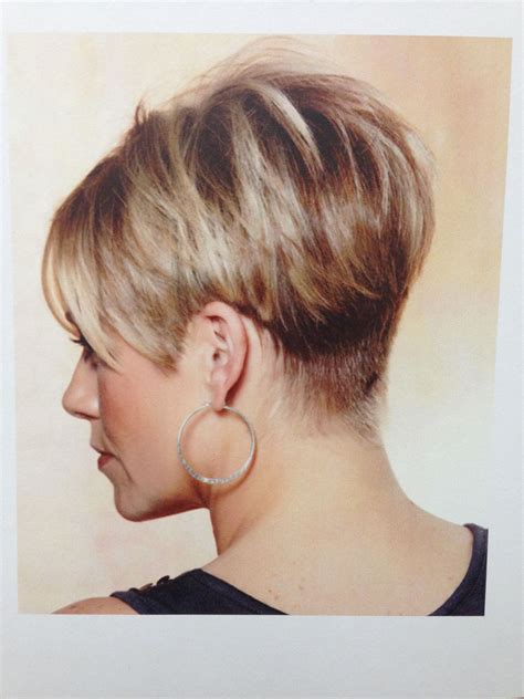 short hairstyles wedge cut 9