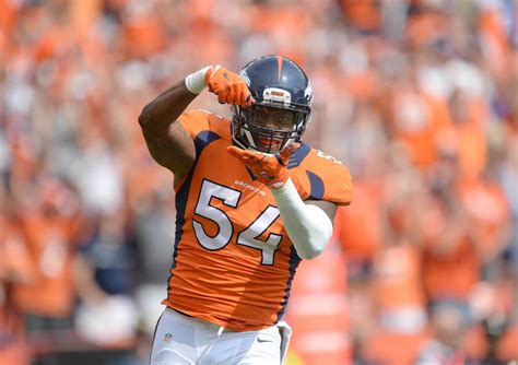 brandon marshall  sign  tender   bring  pancakes mile