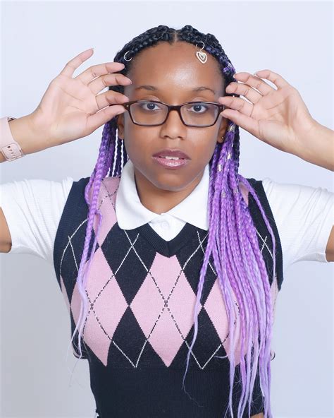 Amber May - AdoroCinema