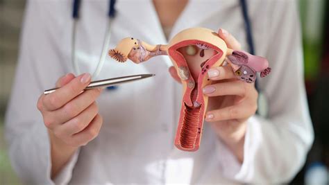 Endometrial Cancer Outcomes — Taiwan Cancer Care