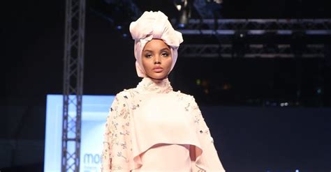 modest fashion week returns  istanbul  model halima aden daily