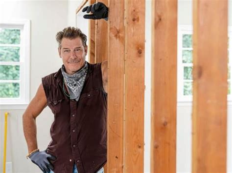 Handsome HGTV hunk headlines huge Houston Home + Garden show