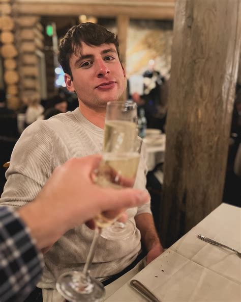 gray (@graysonknight_) • Instagram photos and videos