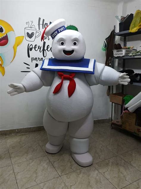 Check out this incredible Stay Puft Marshmallow Man costume ...