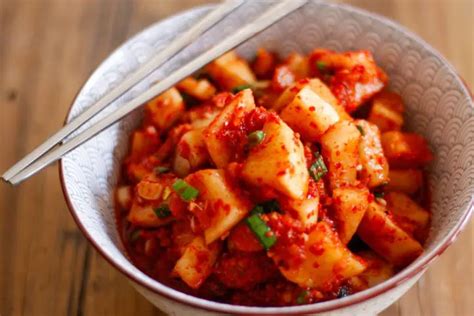 Delish Spicy Radish Kimchi Recipe - Explore Cook Eat