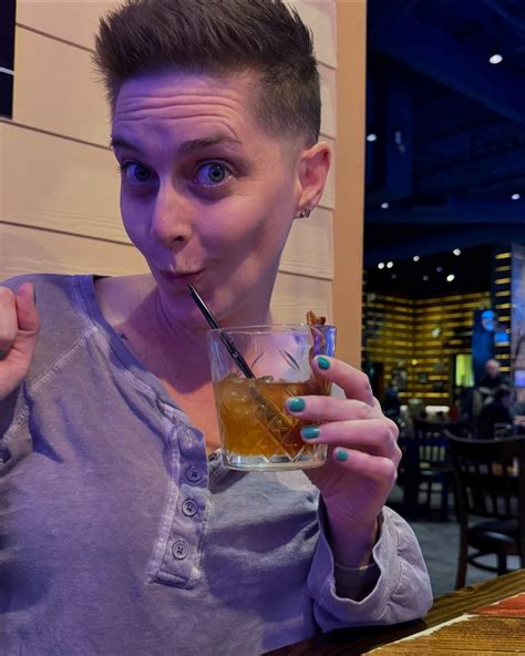 Wandering RV Babe | Got a new car and loving it! We still have the