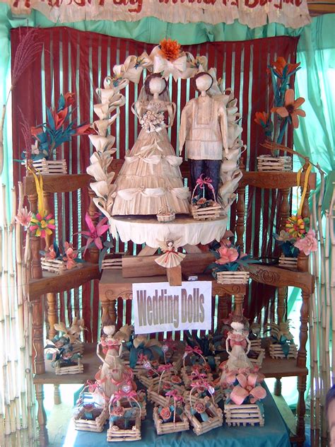 Crafts Made From Corn Husks