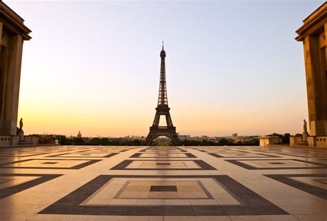 A history of Champ-de-Mars and Trocadero - PARISCityVISION