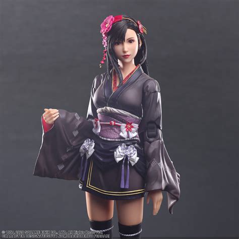 Final Fantasy VII Remake PLAY ARTS Kai Tifa Lockhart -Exotic Dress Ver