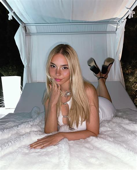 Aria Martelle : r/SexyPolishYoutuber