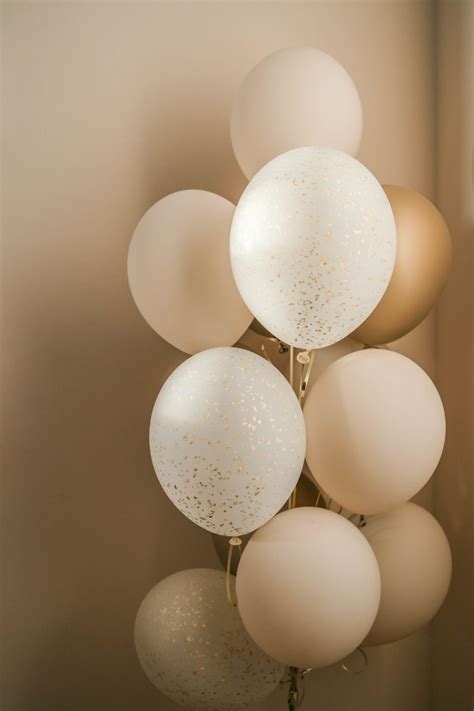DIY Guide: Creating Your Own Bespoke Balloon Arrangements at Home