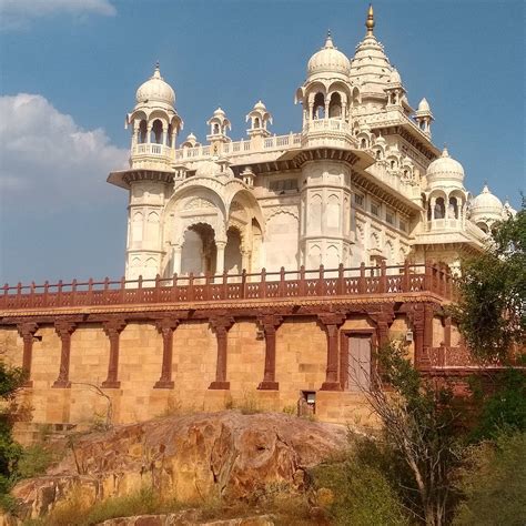 rana tourist service         reviews