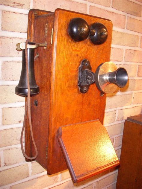 Old Phones Of The 1800s