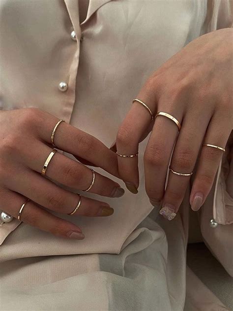 Пин на доске Rings | Серьги для хряща, Кольцо на ноготь, Кафф