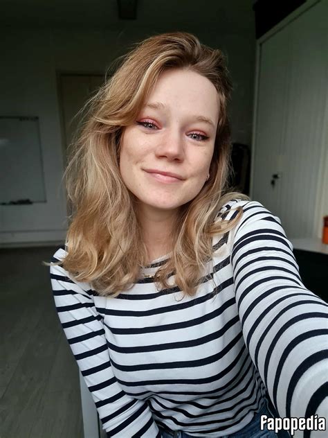 Queen Arina Nude OnlyFans Leaks - Photo #11321704 - Fapopedia