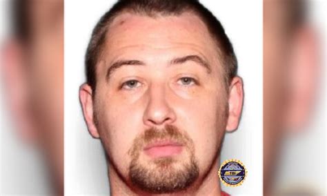 Man at large after allegedly killing 4 family members, leaving baby