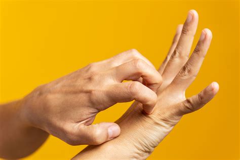 por  te pican las manos  cuales son los mejores productos