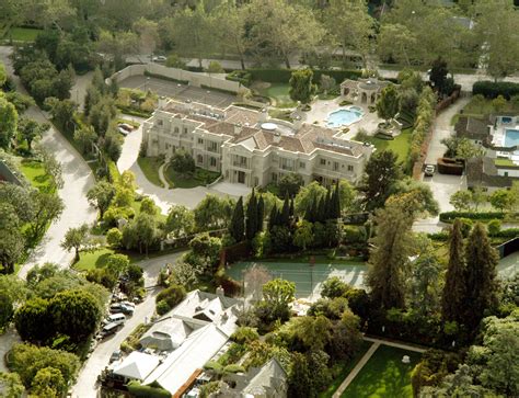 Inside Kendra Wilkinson’s humble Calabasas rental home a decade after