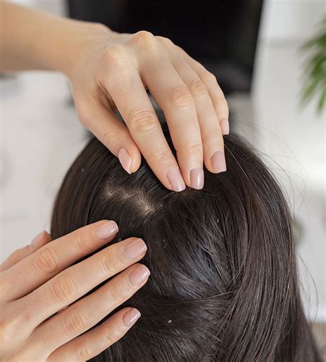 5 Best Medicated Anti Dandruff Shampoo in India: "Bye Dandruff"