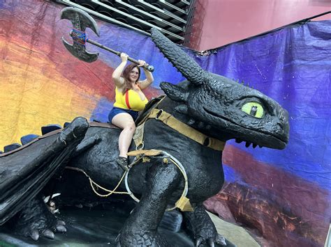 Demora Avarice on Twitter: "So much going on here but somehow it tracks