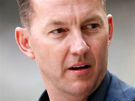 Cricket legend’s beer company goes bust