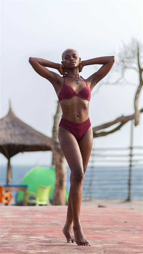 bikini wallpaper       bikini wallpaper