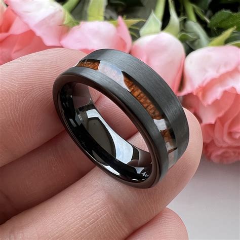Tungsten Rings | Tungsten Wedding Bands | Tungsten Carbide Rings