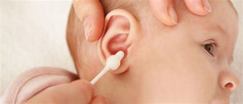 Secreção No Ouvido Do Bebe - Como higienizar o ouvido do recém-nascido | Atual FM