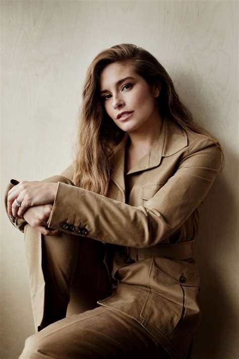 RACHEL SHENTON for Viewties Magazine 09/27/2021 – HawtCelebs