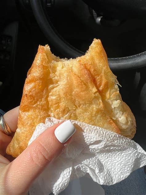 Likos Bakery Tirana - Eat byrek, the Albanian delight