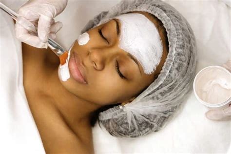 how long to become an esthetician
