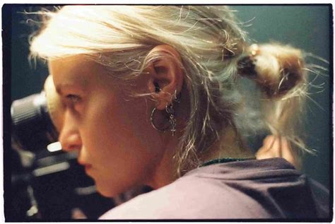 Right & Left Ear Piercing Meaning for Guys Or Gals: Earrings ...