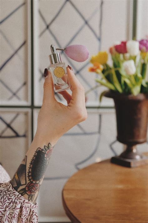 A Guide to Vegan-Friendly Perfumes - Compassionate Snob