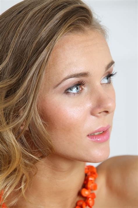 Karissa Diamond Pictures. Hotness Rating = 9.22/10