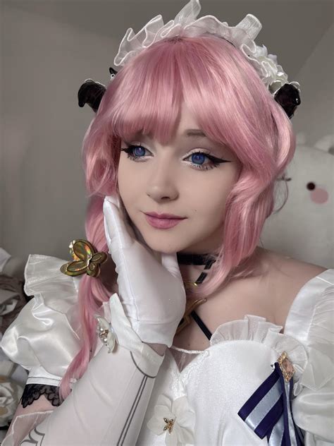 Miss Pink Plush Porn