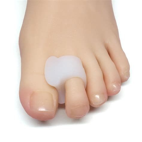 6 Best Toe Separators of 2023, According to Podiatrists