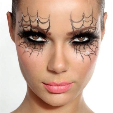 Spider Web Eyes Makeup