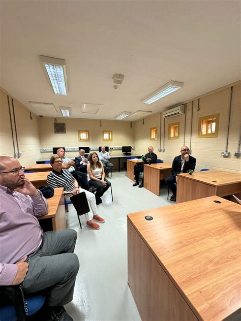 Santos discusses employment initiatives with Prison Board at Windmill