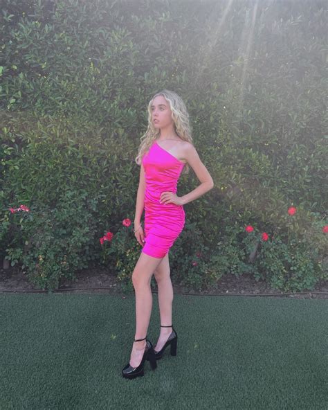 Jenna Davis 06/21/2022 • CelebMafia