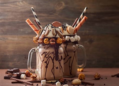 31 Easy Milkshake Recipes At Home » Recipefairy.com