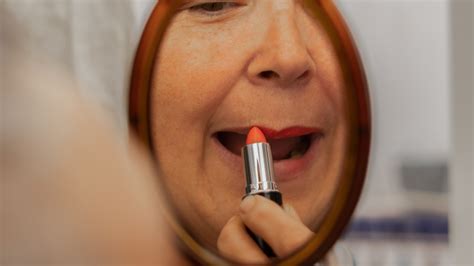 I'm a make-up artist and women over 50 need to ditch three lipstick ...