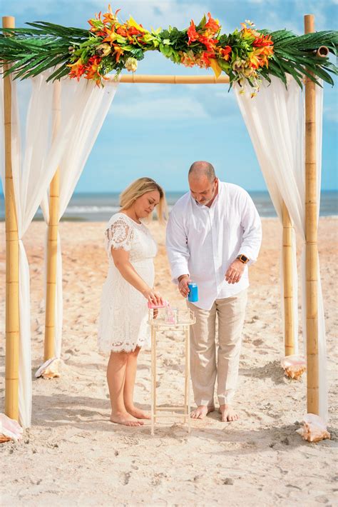 Beautiful Beach Wedding Photography | Ceremony Photos