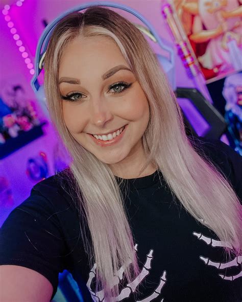 Amanda Panda Cosplay