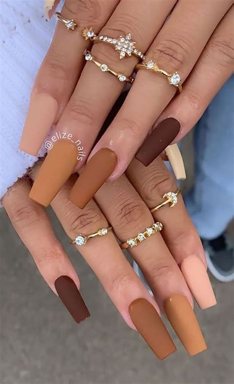 “Trendy and Gorgeous Fall Nails to Rock in 2023” – Galax Daily
