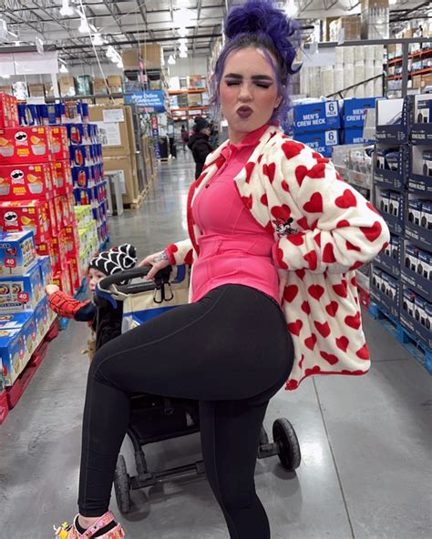 MaryRose💜 (@maryroseliven) • Instagram photos and videos